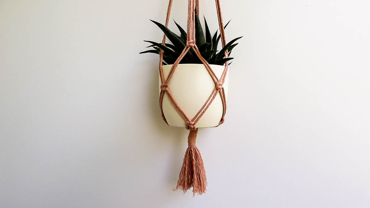 Macrame hanging planter