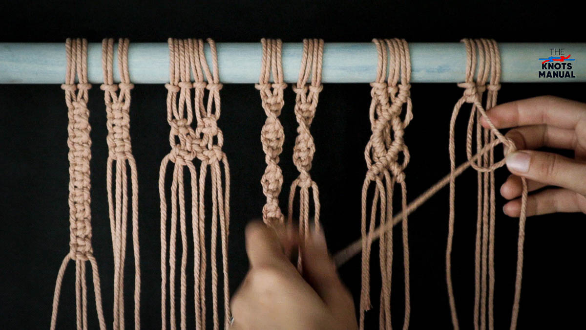 Double Macrame Half Hitch Knot Step 5