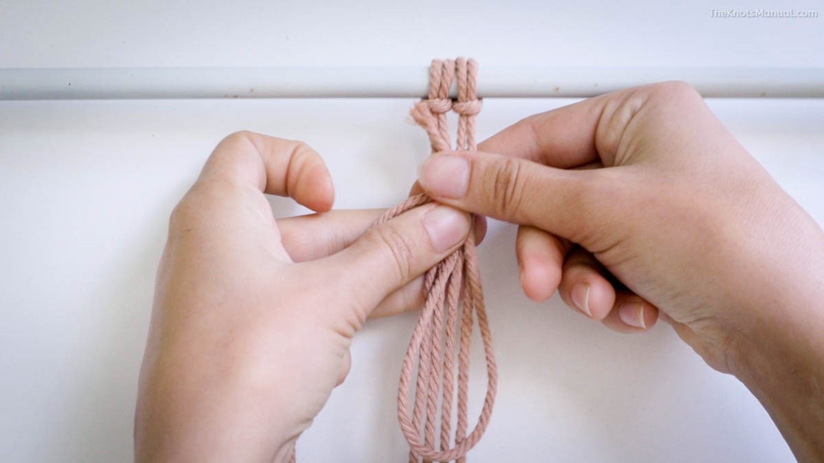Gathering Knot (Wrapping Knot) Step 2