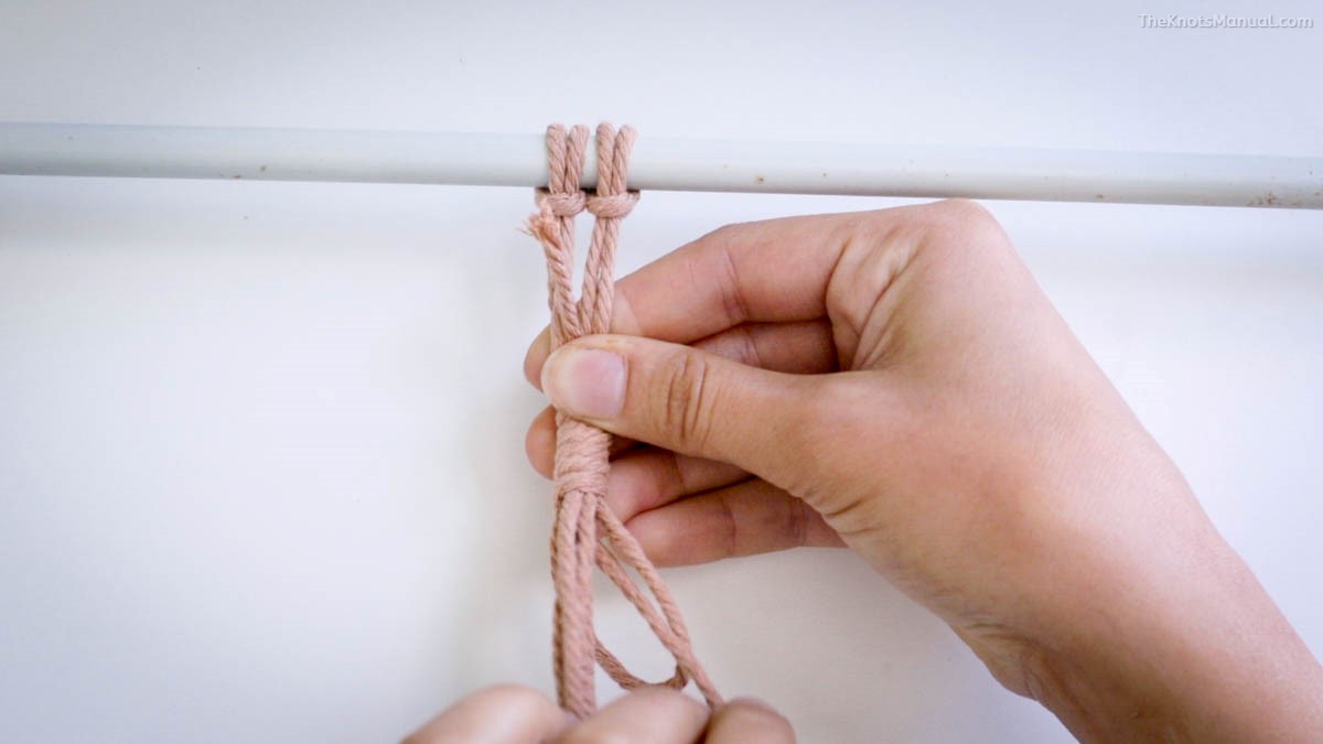 Gathering Knot (Wrapping Knot) Step 5