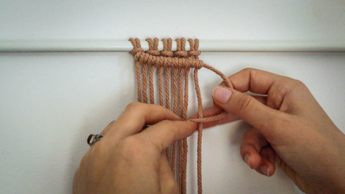 Half Hitch Knot (Macrame) Step 4