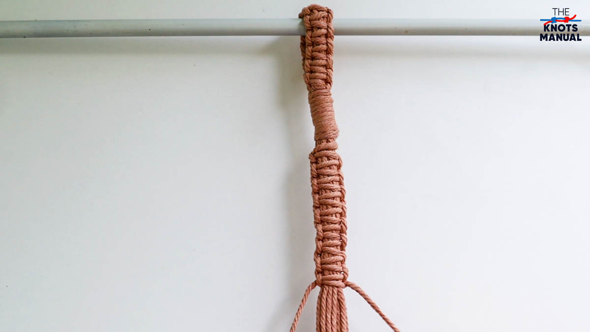 Macrame Plant Pot Hanger Free DIY Pattern - step 23